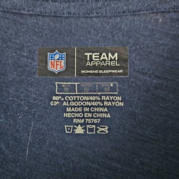 NFL New England Patriots Women's V-Neck T-Shirt Navy Short Sleeve Size Medium - Picture 4 of 6